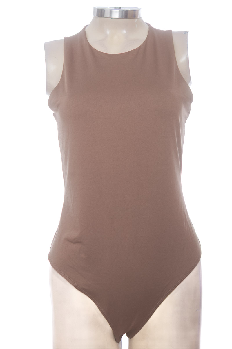 Top / Camiseta color Café - H&M