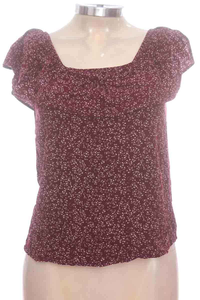 Top / Camiseta color Vinotinto - Lois Jeans