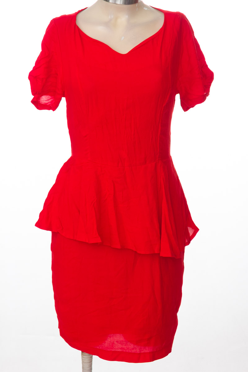 Vestido / Enterizo color Rojo - Azzorti