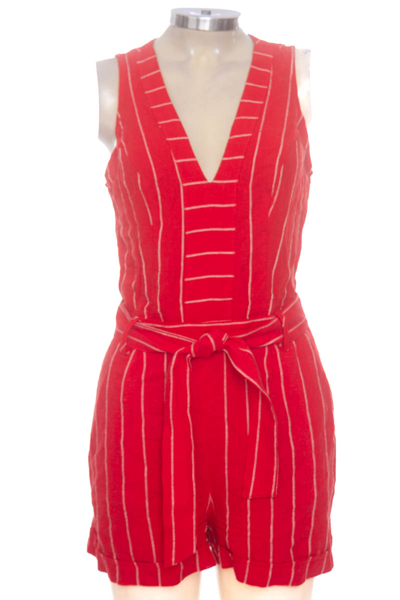 Vestido / Enterizo color Rojo - Studio F