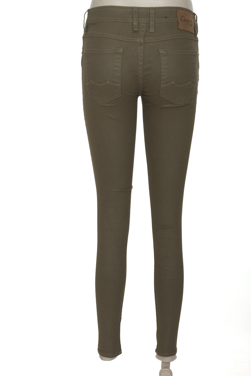 Pantalones color Verde - Chevignon