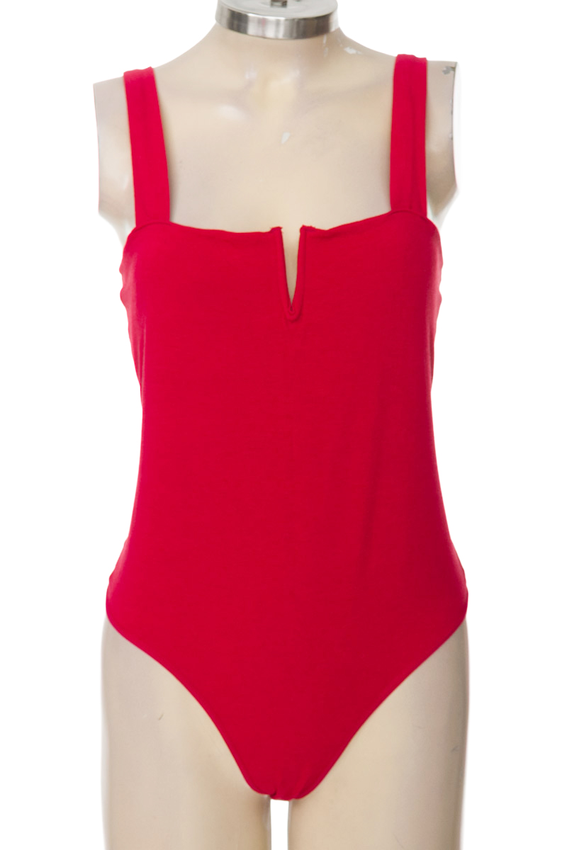 Top / Camiseta color Rojo - Pacifika