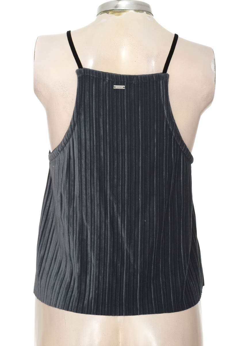Top / Camiseta color Gris - Studio F
