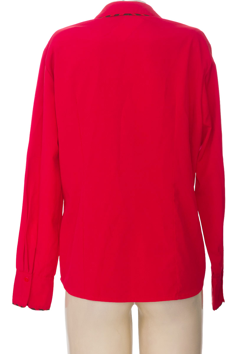 Blusa color Rojo - Closeando