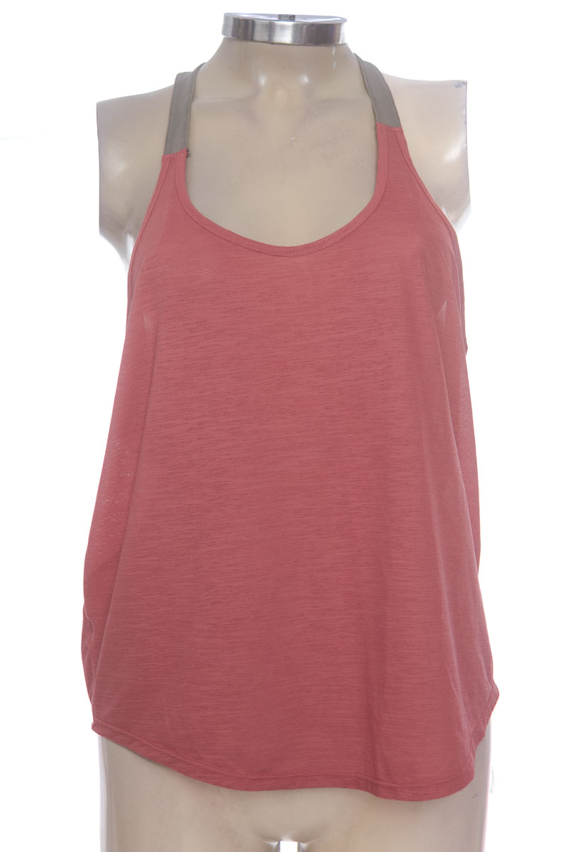 Ropa Deportiva / Salida de Baño color Rosado - Punto Blanco