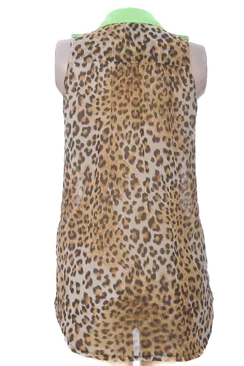 Top / Camiseta color Beige - ELA