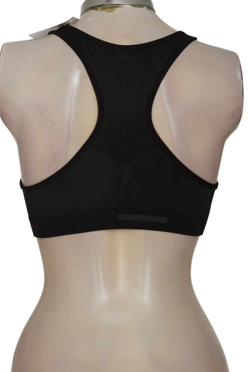 Ropa Deportiva / Salida de Baño color Gris - Closeando