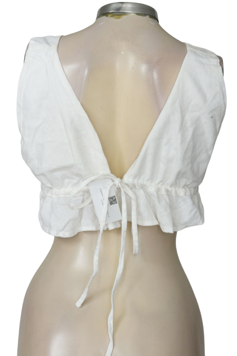 Top / Camiseta color Blanco - Closeando