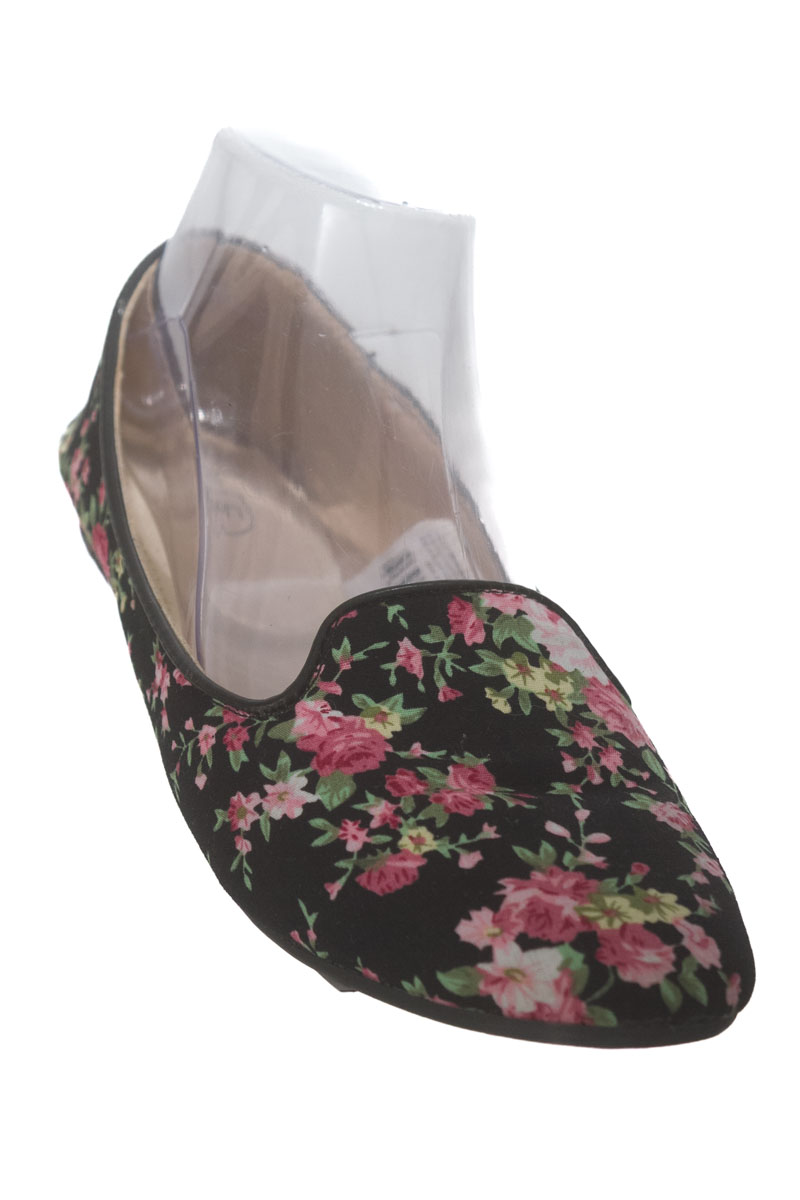 Zapatos color Negro - Urb