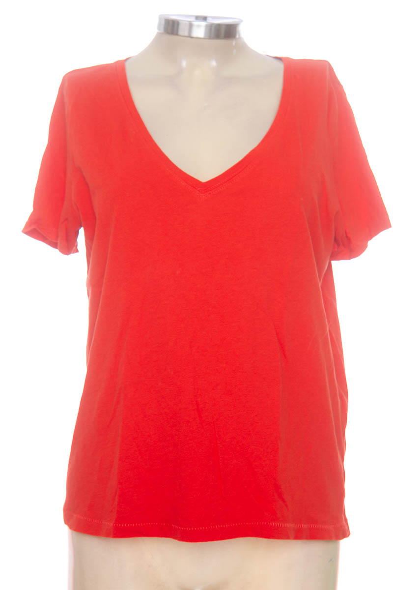 Top / Camiseta color Naranja - Zara