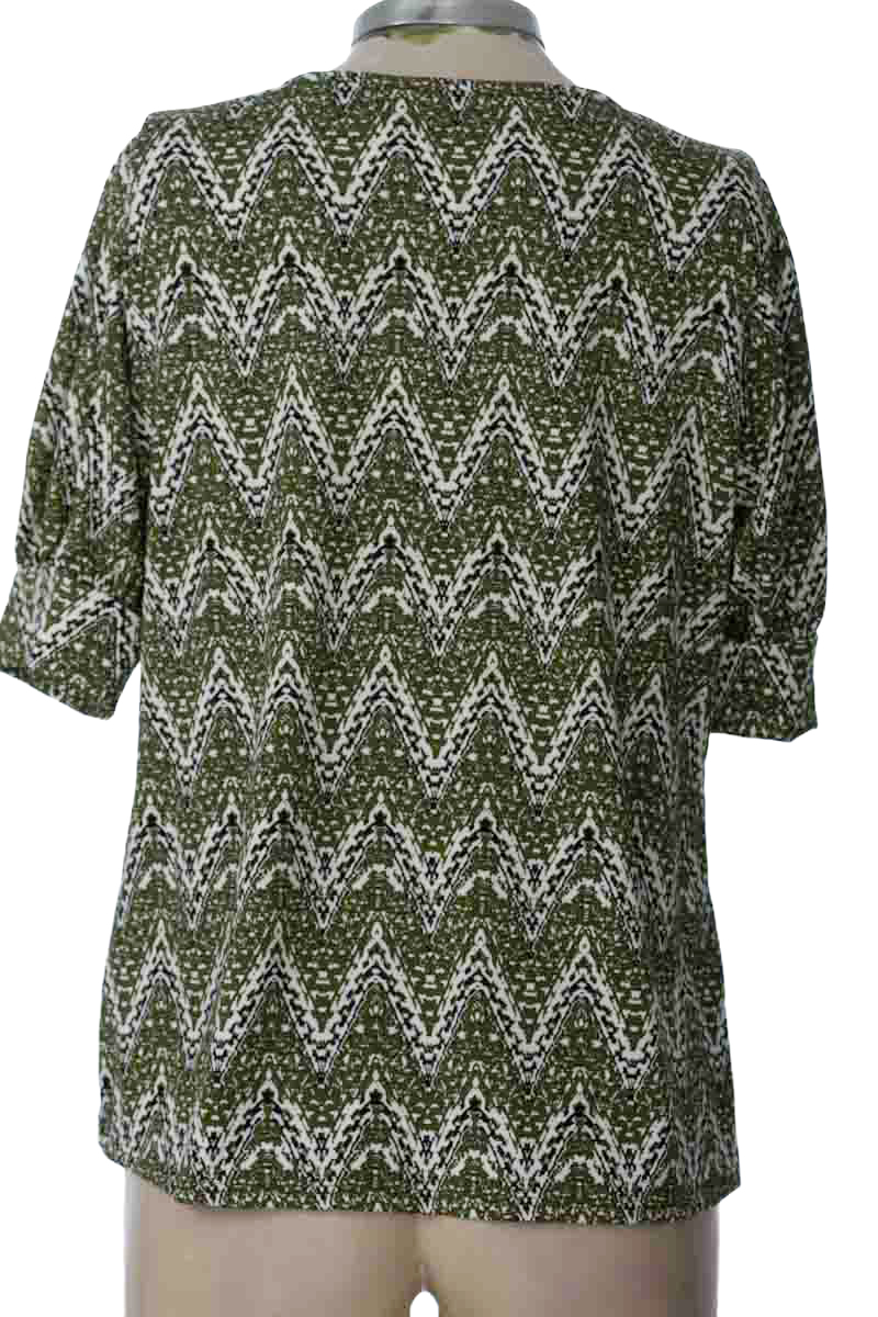 Top / Camiseta color Verde - Notations