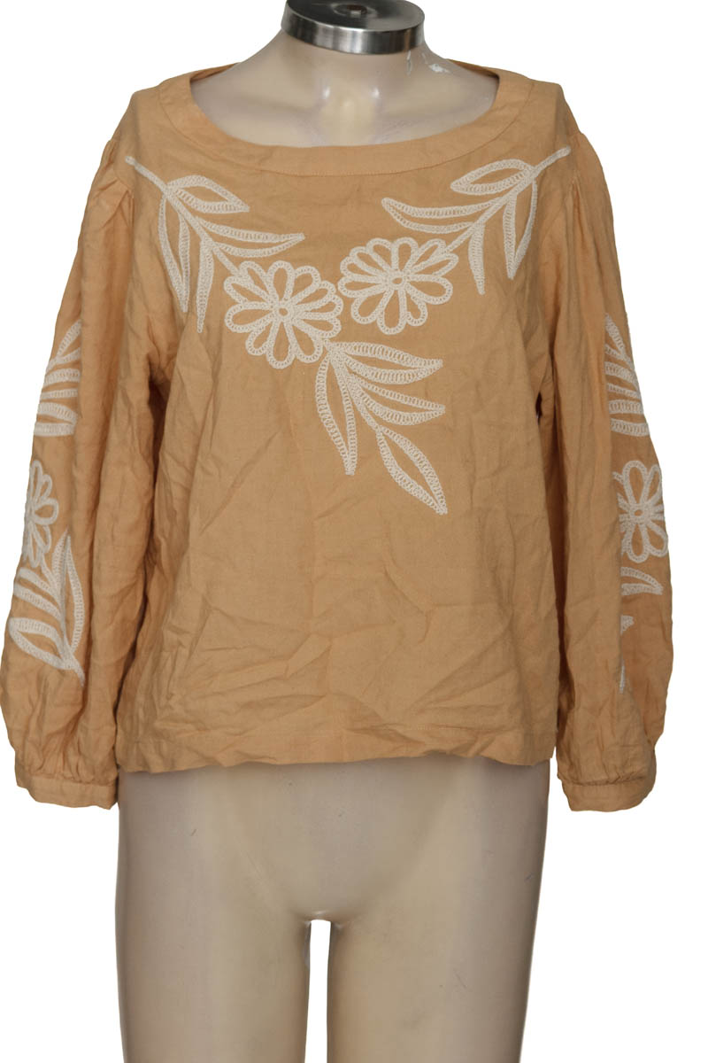 Blusa color Beige - Basement