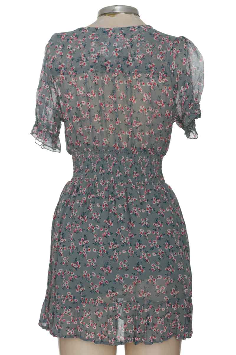 Vestido / Enterizo color Verde - BROWNIE