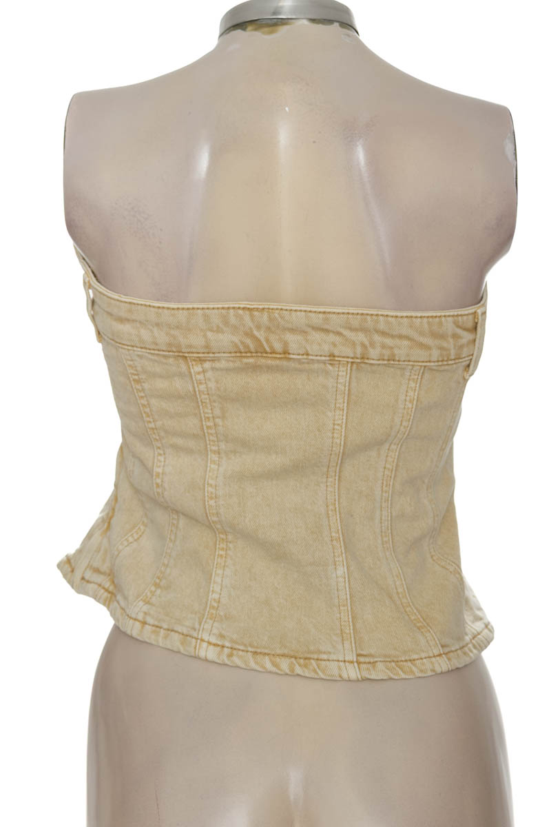Top / Camiseta color Beige - Divided by H&M