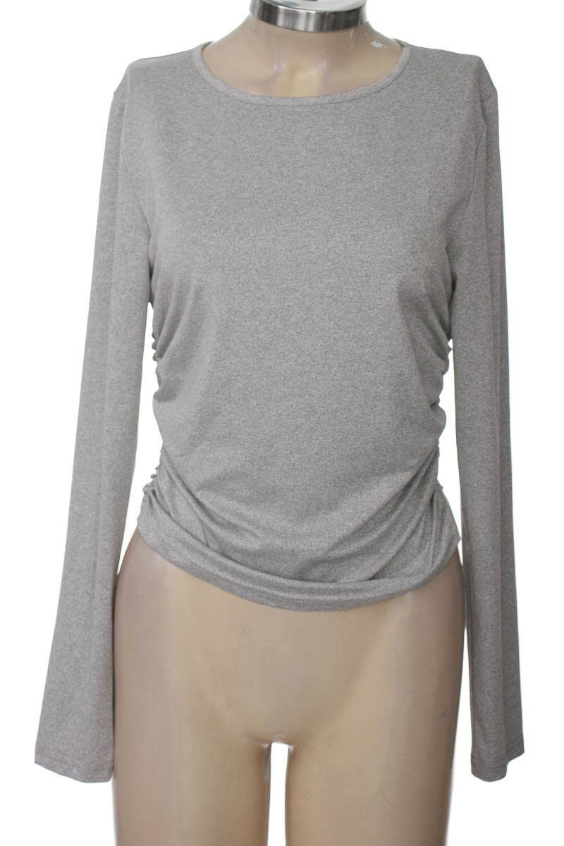 Top / Camiseta color Rojo - Closeando