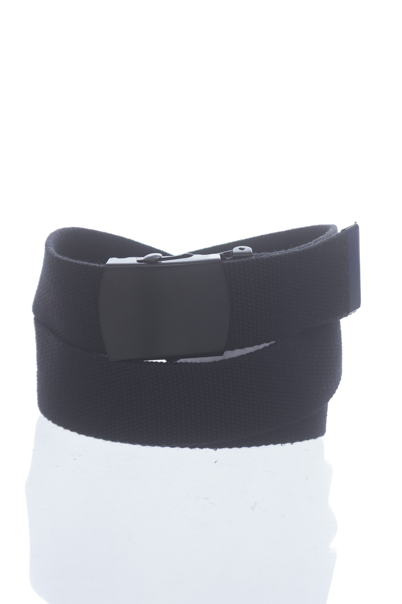 Accesorio color Negro - Closeando