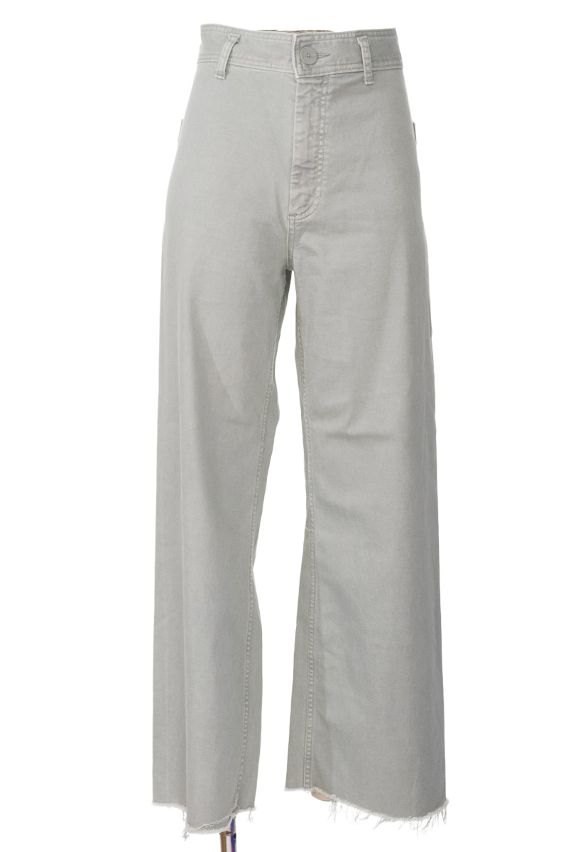 Pantalones color Verde - Zara