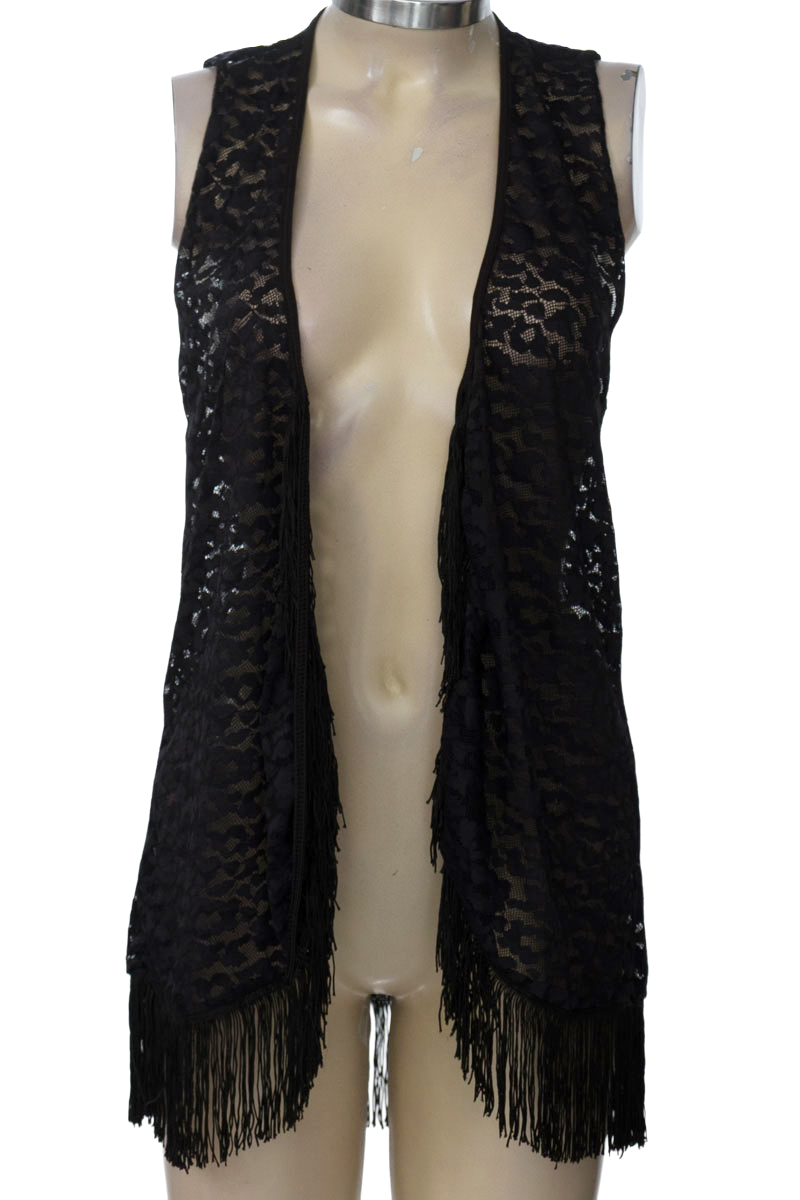 Ropa Deportiva / Salida de Baño color Negro - Closeando