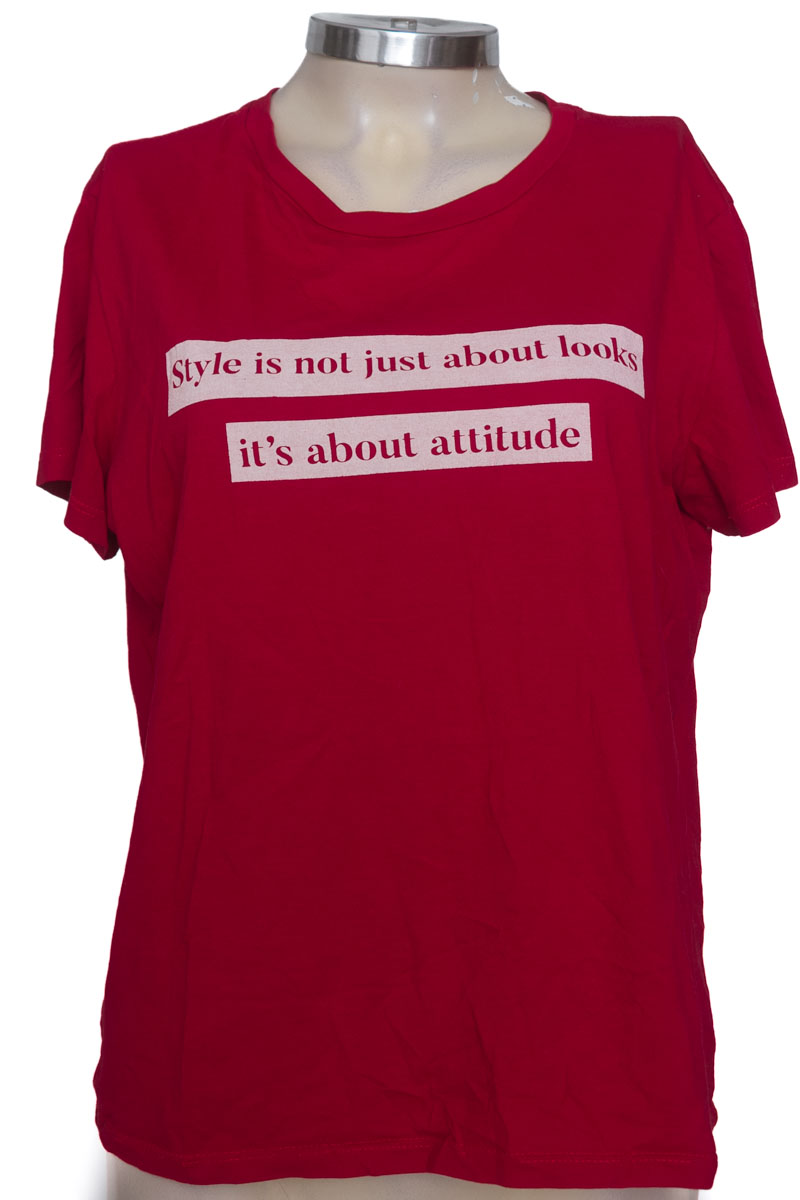 Top / Camiseta color Rojo - Arkitect