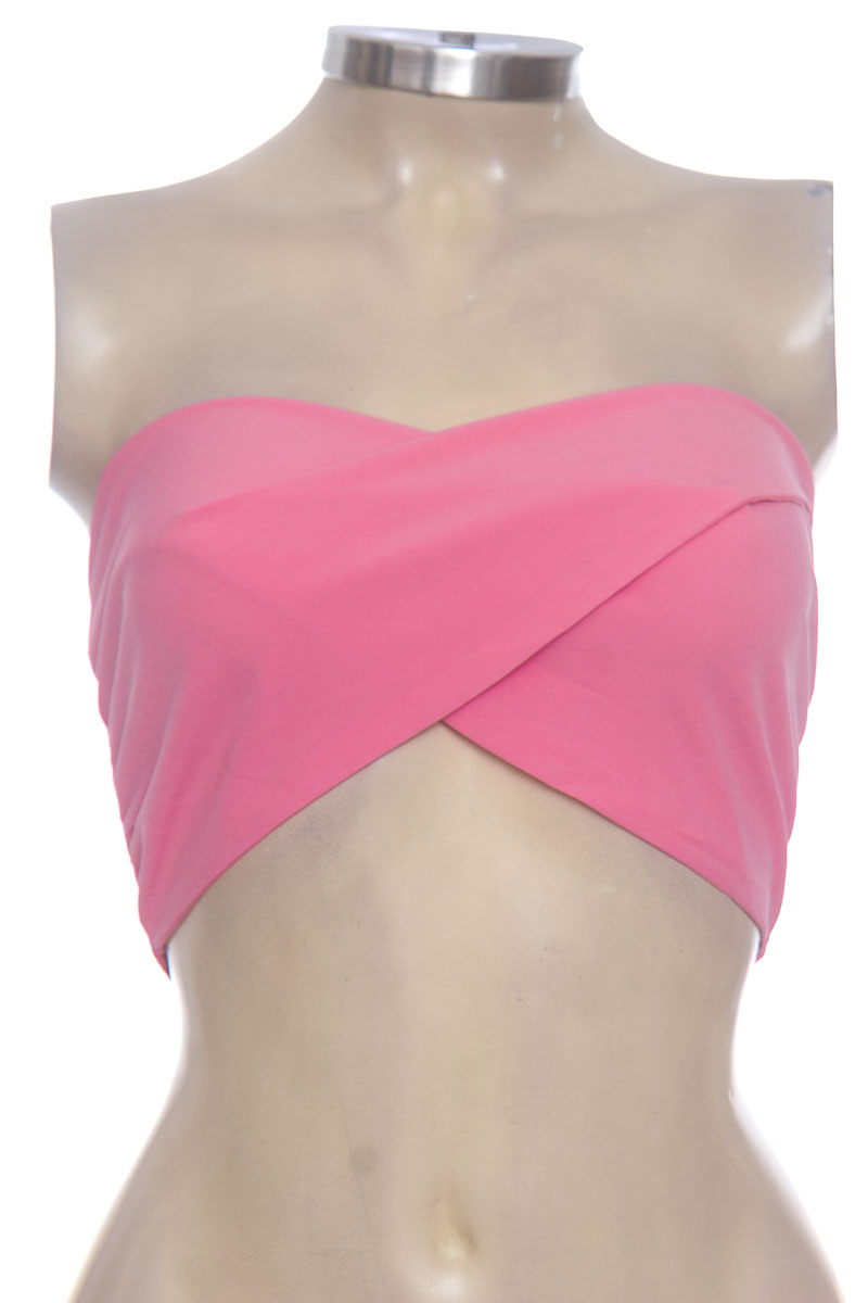 Top / Camiseta color Rosado - Closeando