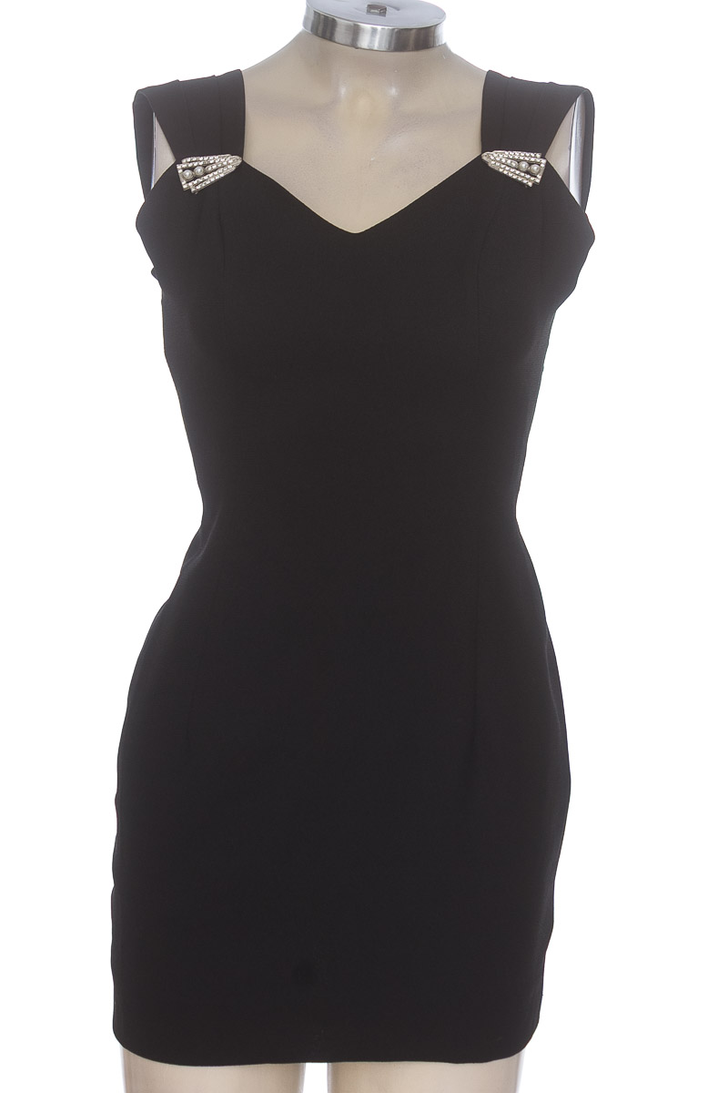Vestido / Enterizo color Negro - Caché