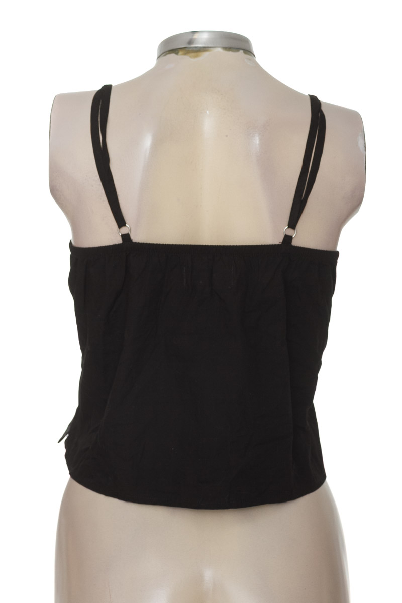 Blusa color Negro - Tennis