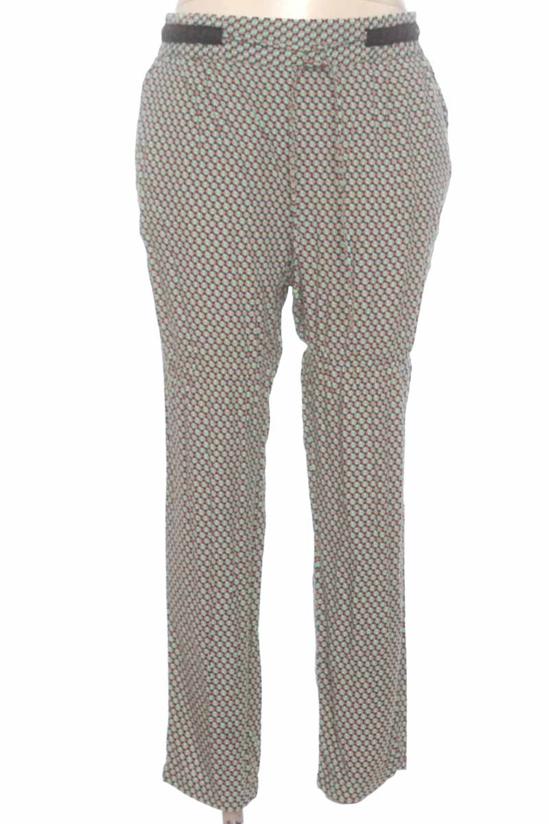 Pantalones color Verde - Zara