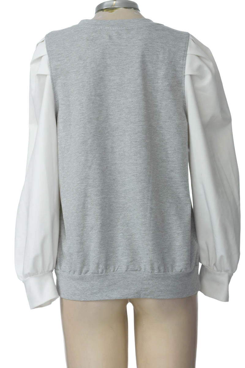 Sweater color Gris - Both