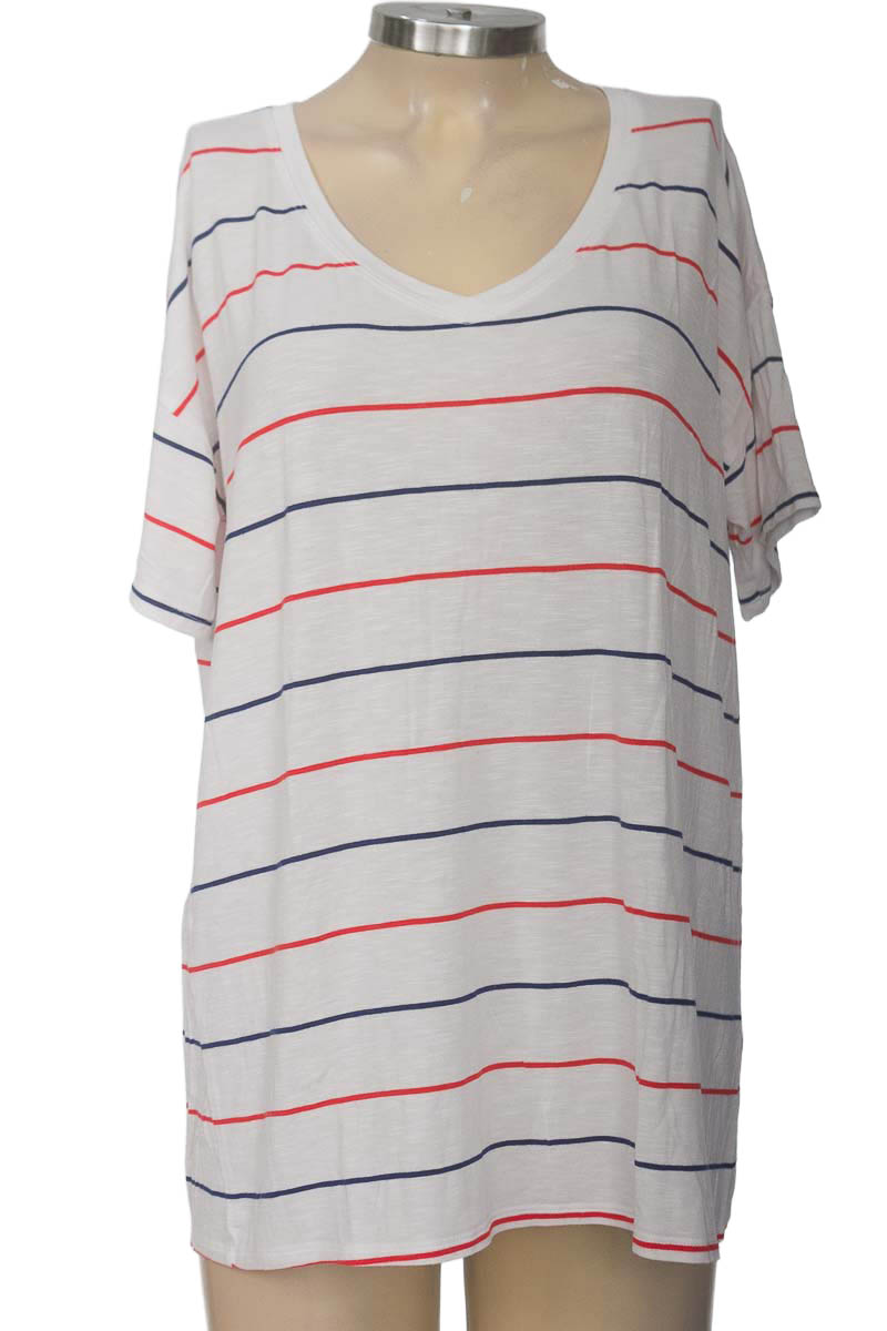 Top / Camiseta color Blanco - Style & Co