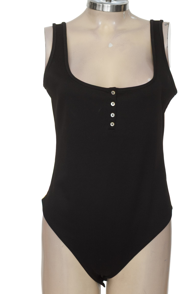 Top / Camiseta color Negro - H&M