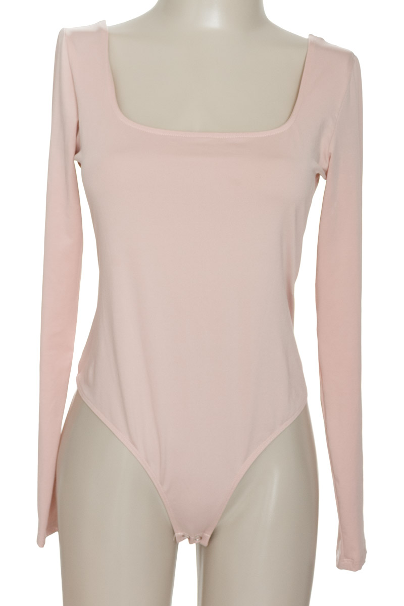 Top / Camiseta color Beige - Ostu
