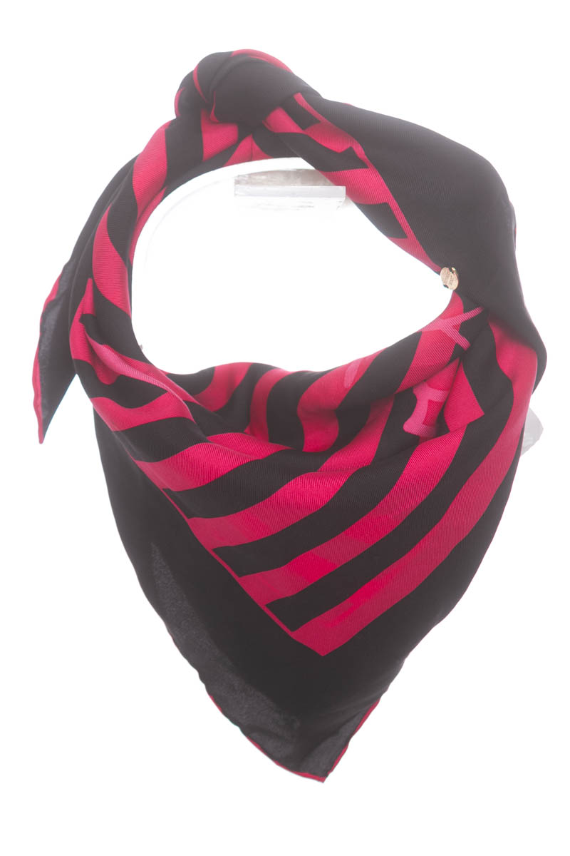 Accesorios color Fucsia - Victoria's Secret