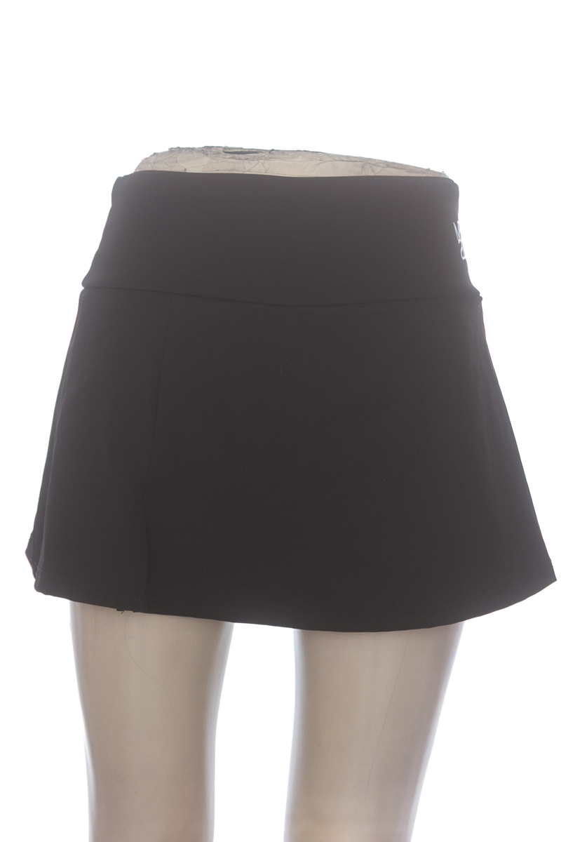 Ropa Deportiva / Salida de Baño color Negro - MISSGUIDED