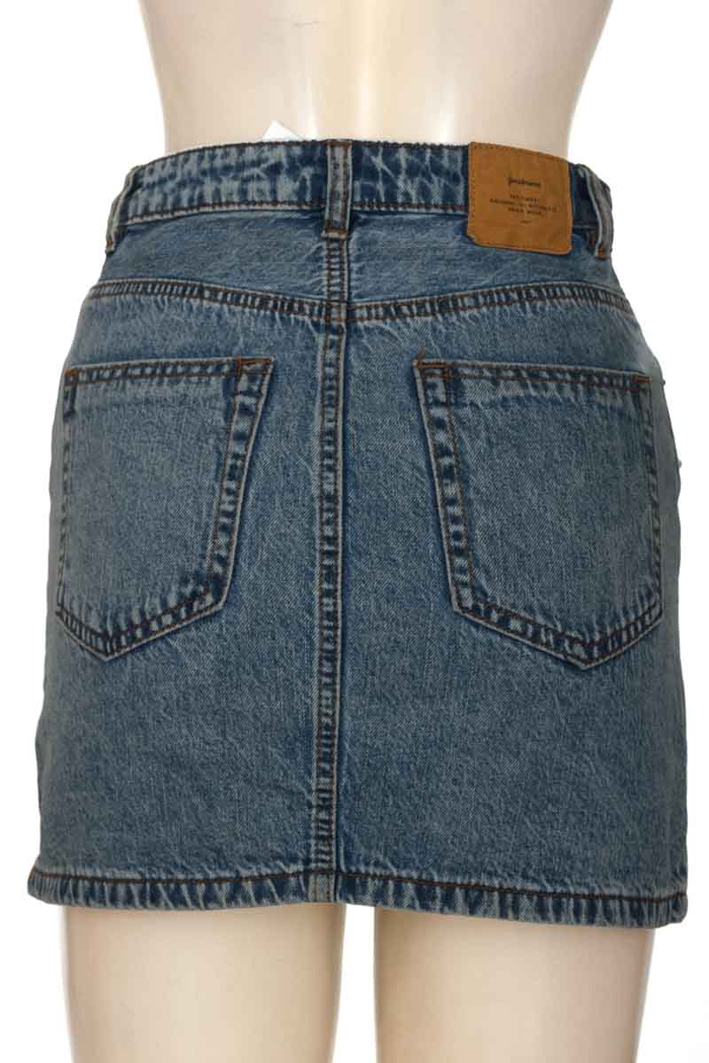 Short color Azul - Stradivarius
