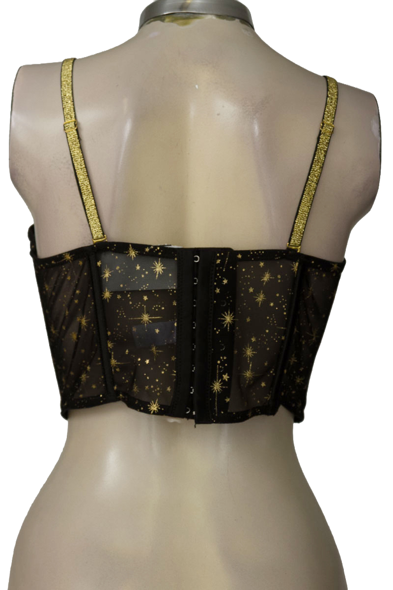Top / Camiseta color Negro - Closeando