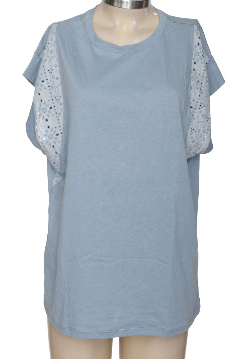 Top / Camiseta color Azul - Newboat