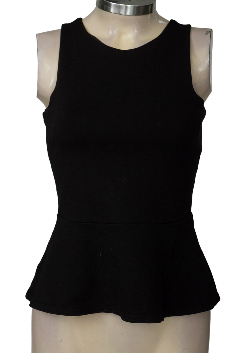Top / Camiseta color Negro - ELA