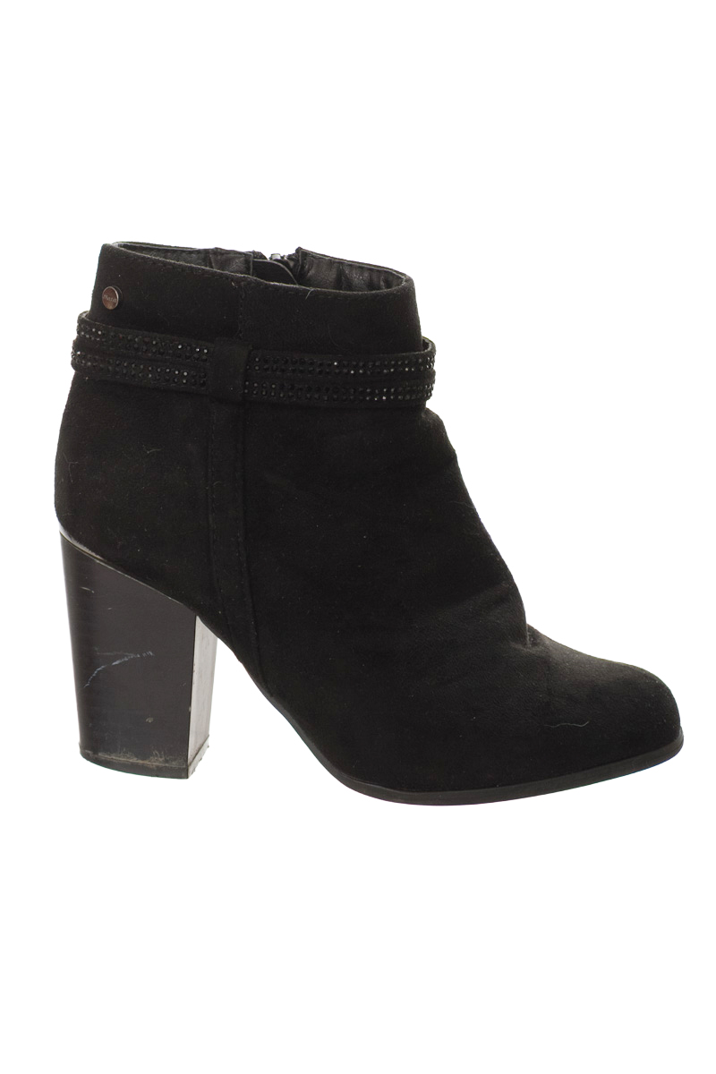 Zapatos color Negro - Bata