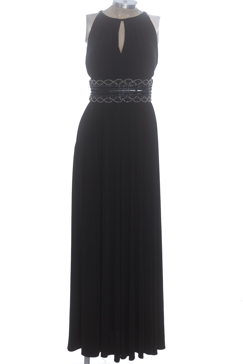 Vestido / Enterizo color Negro - R&M Richards