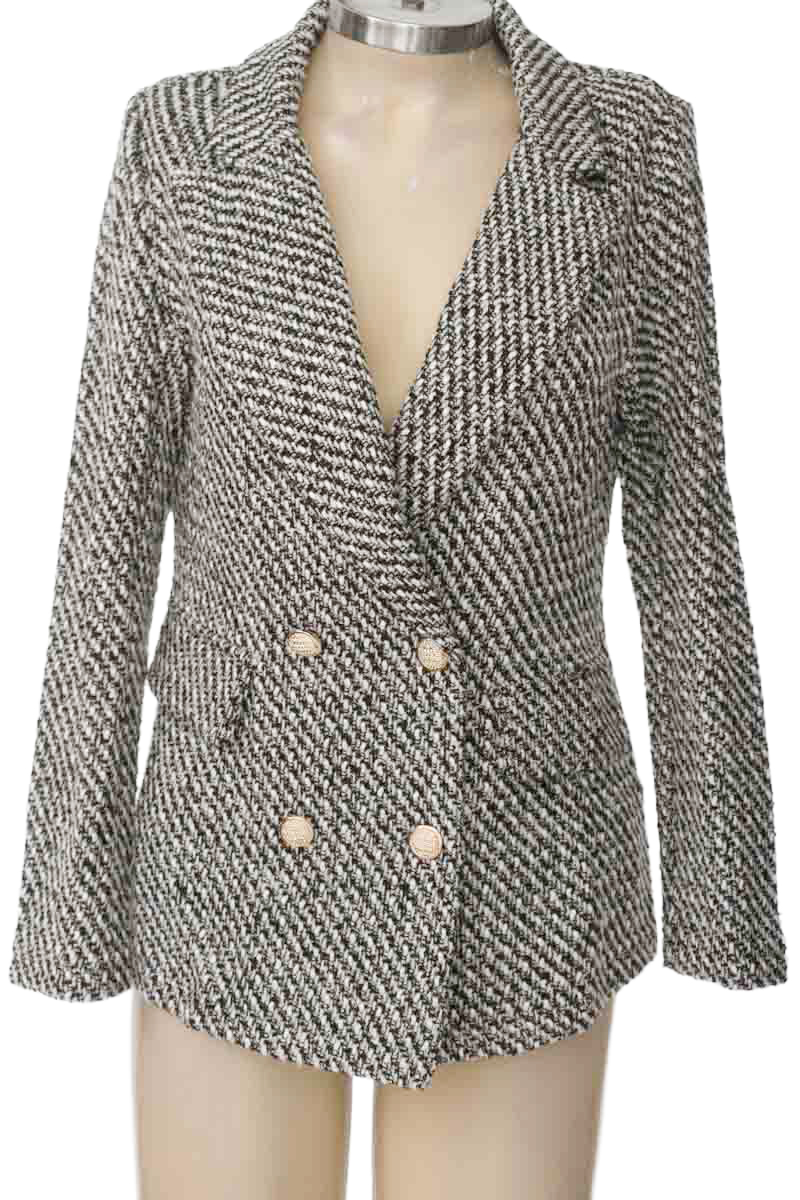 Chaqueta / Abrigo color Negro - Closeando