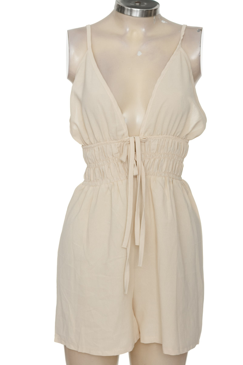 Vestido / Enterizo color Beige - Kandy Fashion