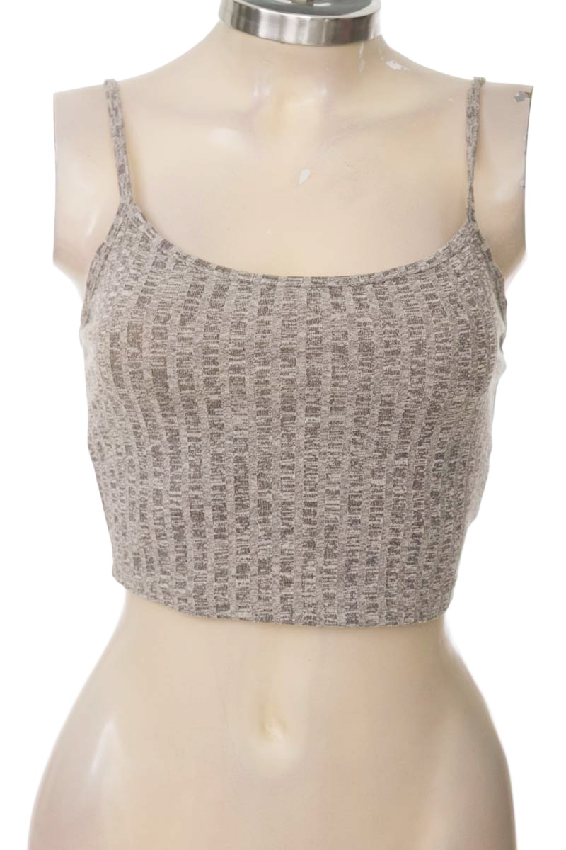 Top / Camiseta color Gris - Shein