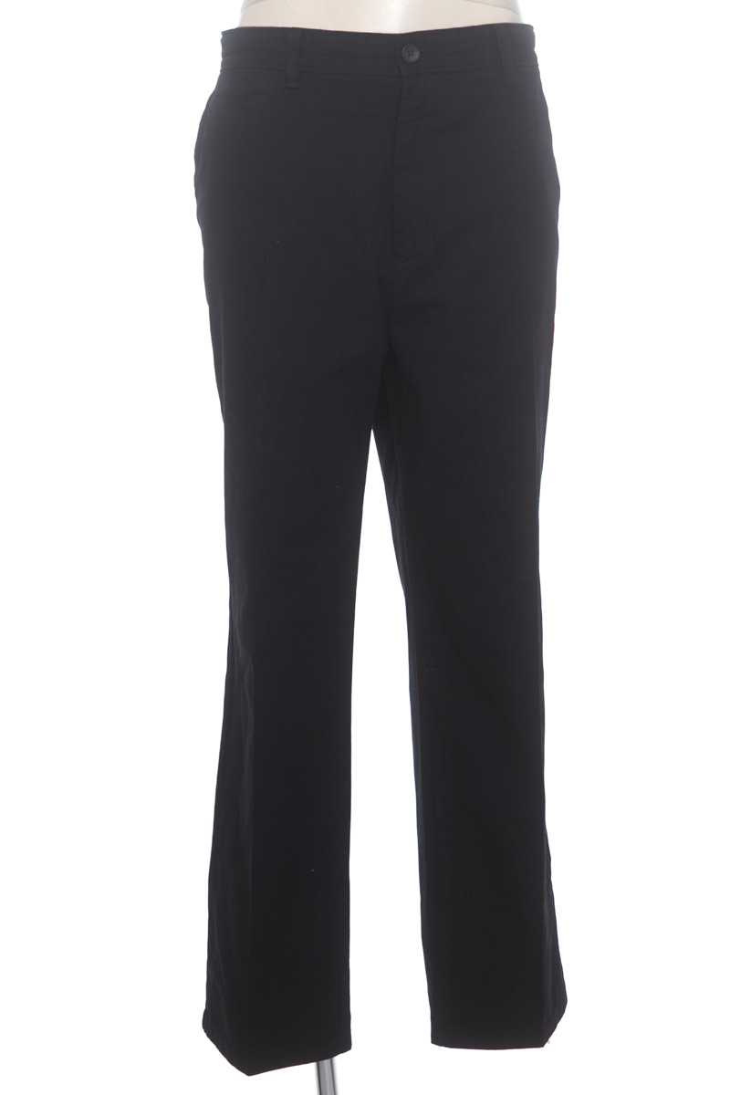 Pantalones color Negro - Arturo Calle