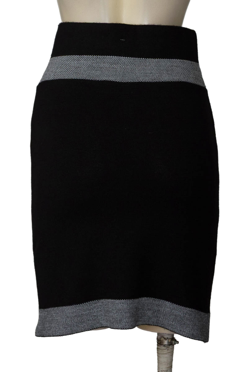 Falda color Negro - SFILER