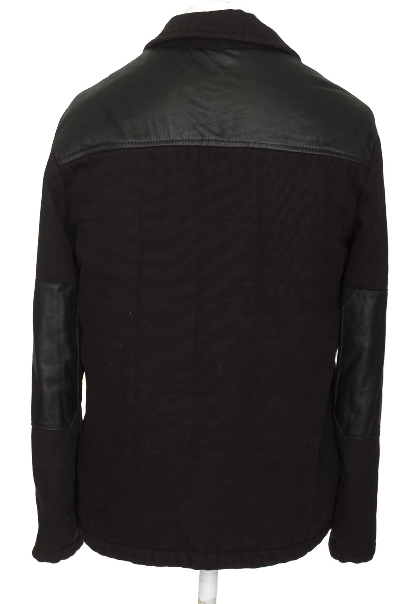 Chaqueta color Negro - Zara