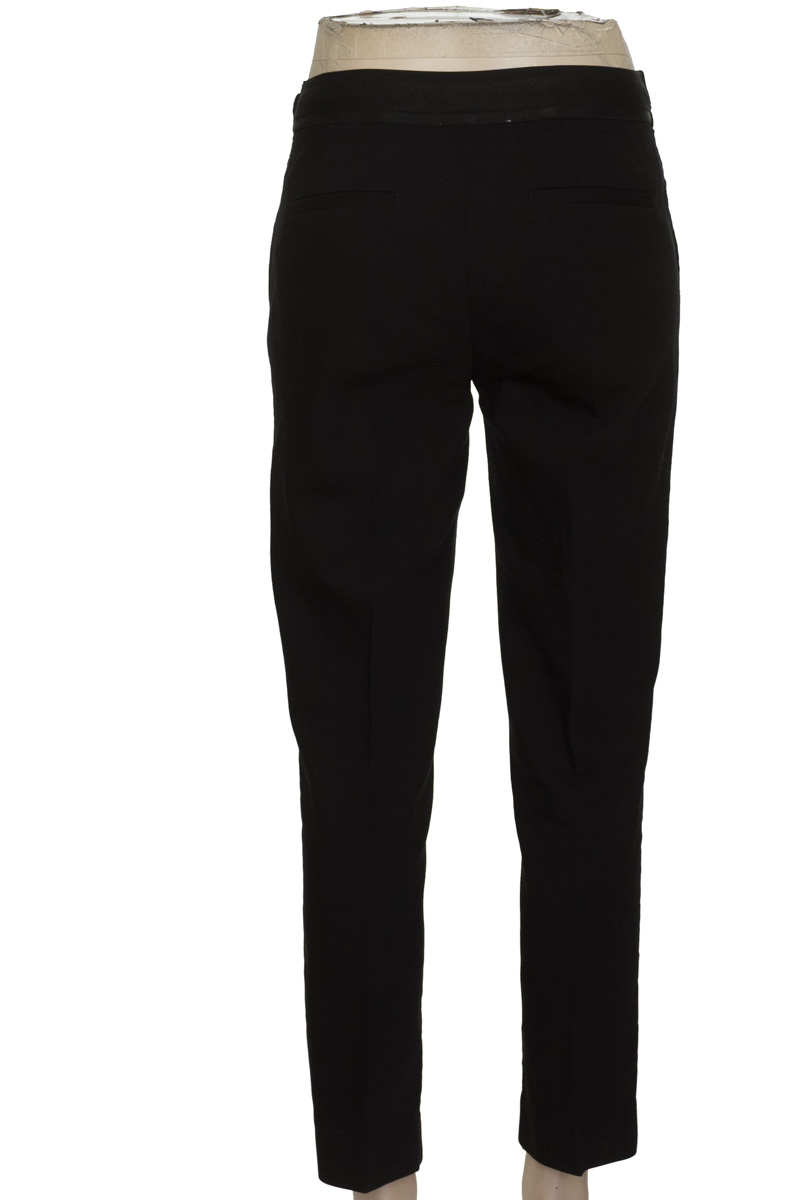 Pantalones color Negro - Zara