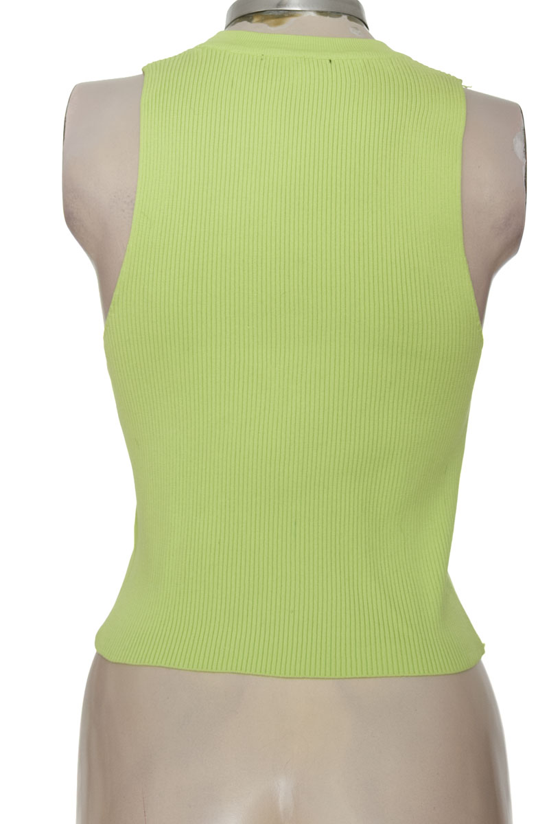 Top / Camiseta color Verde - Sincerely Jules