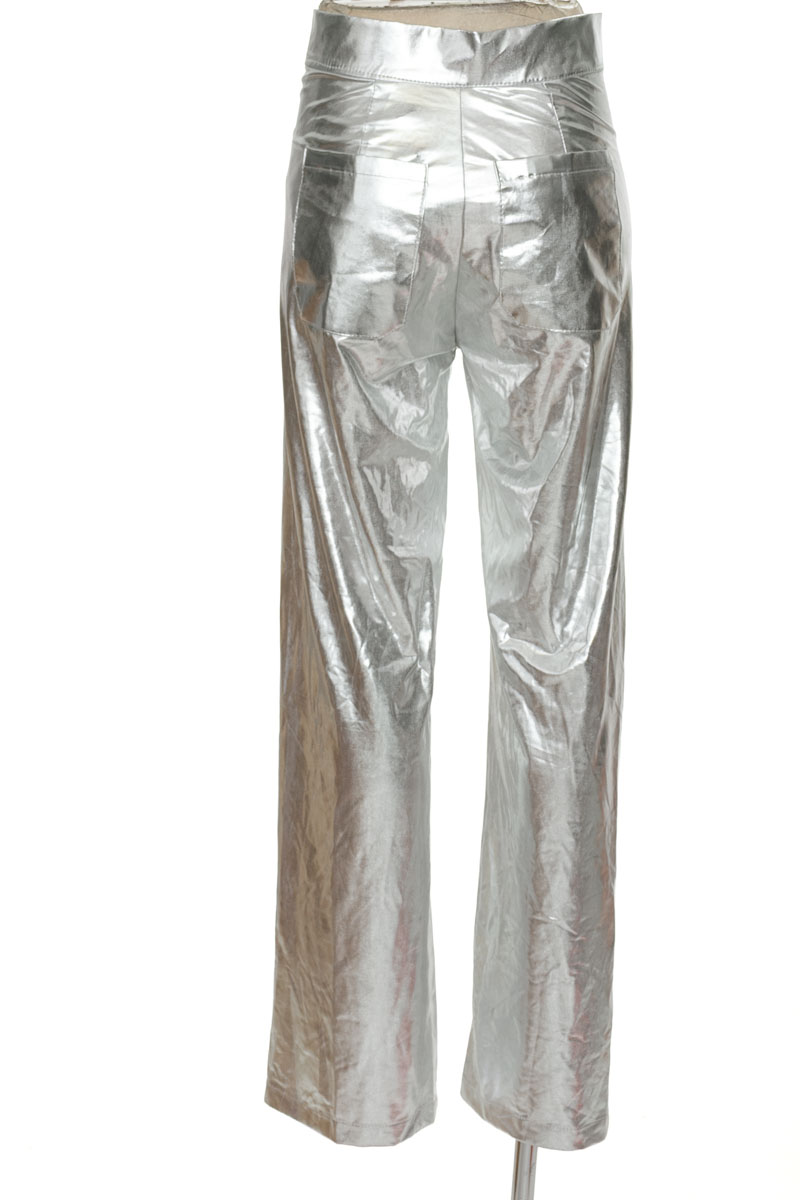 Pantalones color Plateado - Revel