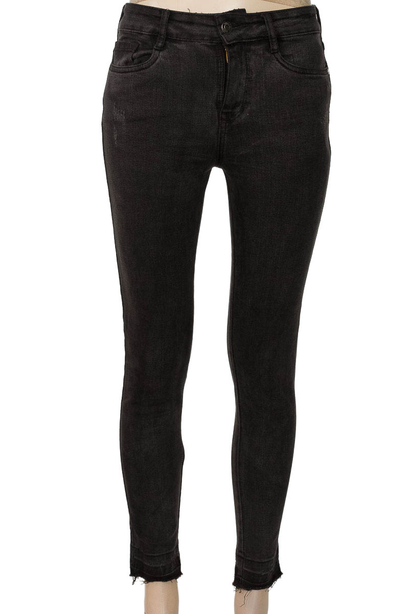 Pantalones color Negro - Michell Villamizar