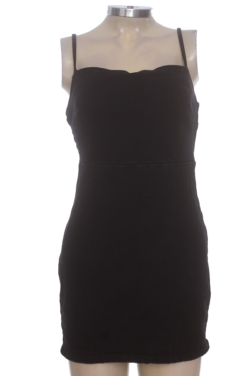 Vestido / Enterizo color Negro - Zara